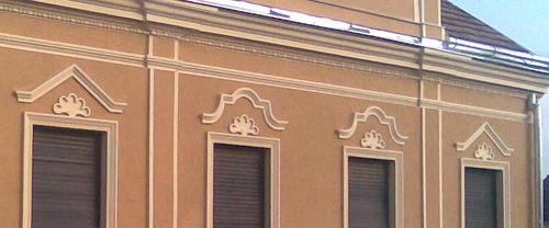 homlokzat.jpg homlokzat.jpg